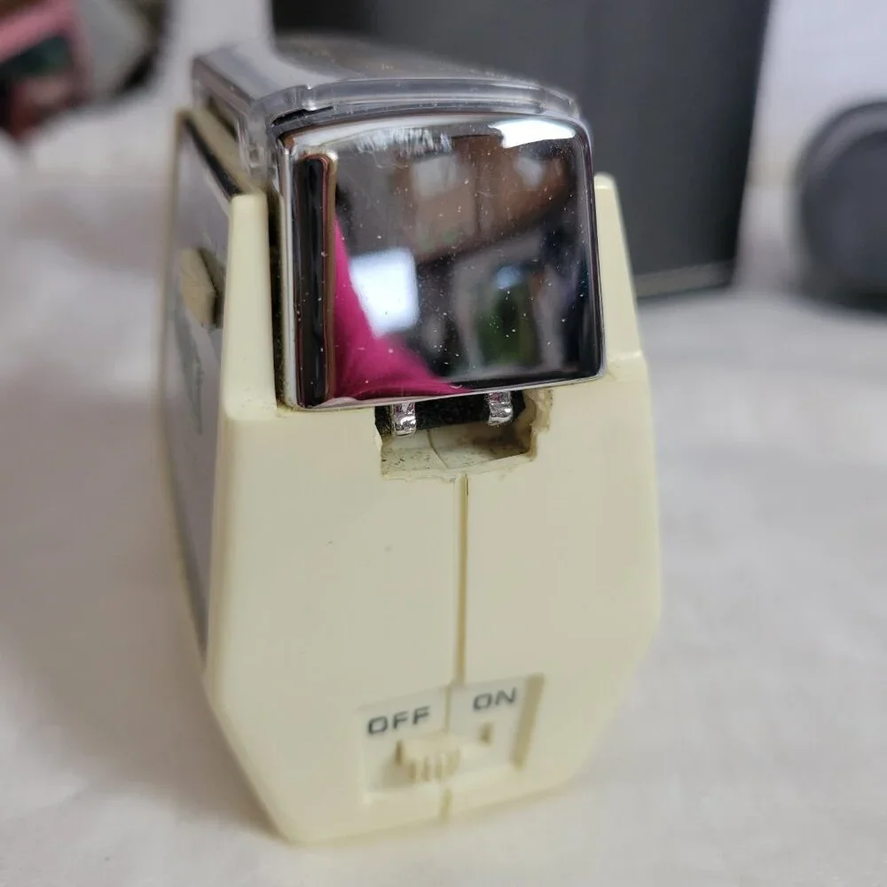 Schick Custom Comfort Control Electric Razor vtg w/Case Working see video men's